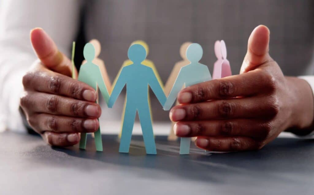 Top 6 Hiring Strategies To Retain Employees