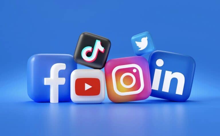 How To Run Social Media in the Apartment Industry