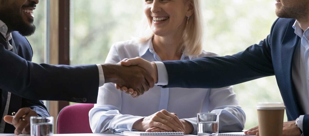 Discover the top 2020 Hiring Trends for the Multifamily Industry, from mobile job searches to individual-focused culture and recession prep.